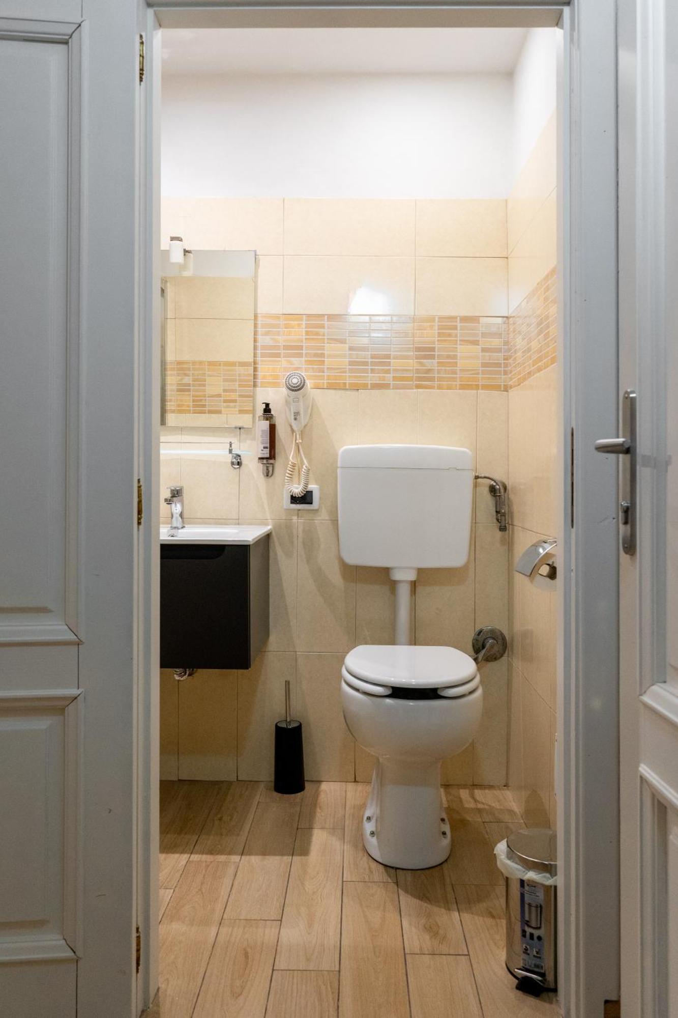 La Rosa Di Firenze B&B ภายนอก รูปภาพ