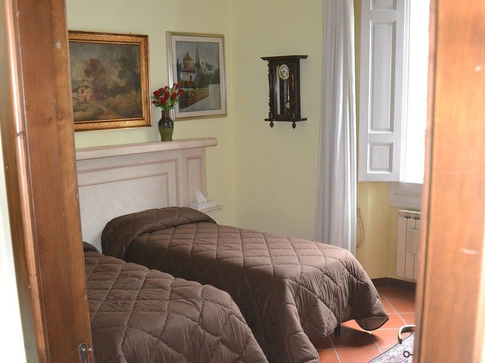 La Rosa Di Firenze B&B ภายนอก รูปภาพ